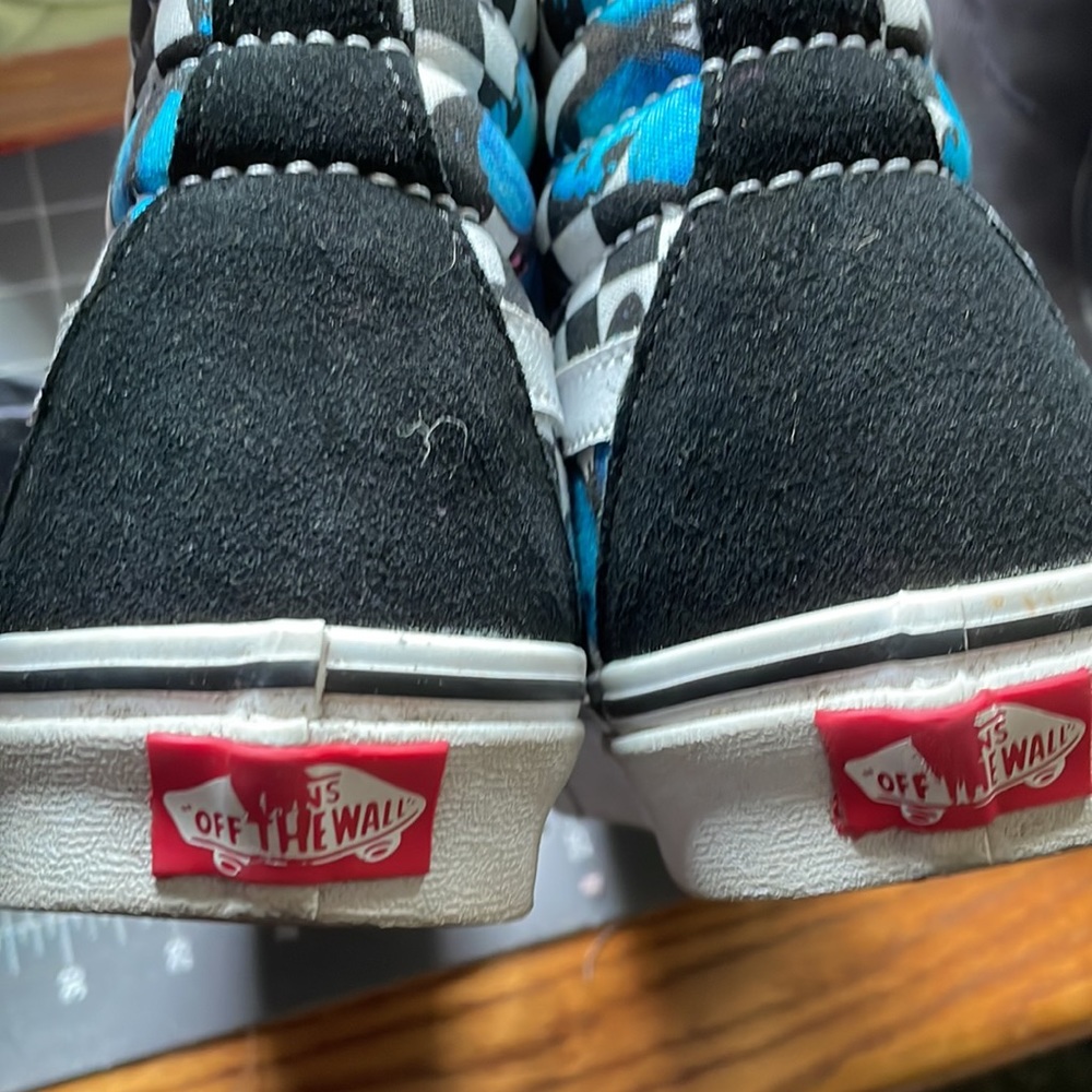 Vans Hightops Off The Wall Sneakers - Picture 8 of 8